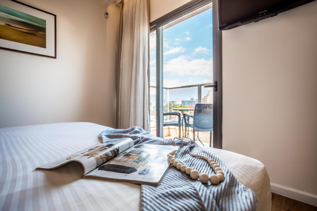 Emily'S Hotel Тиберия Екстериор снимка